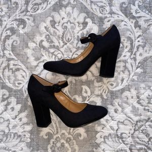 report mary jane heels black faux suede size 7